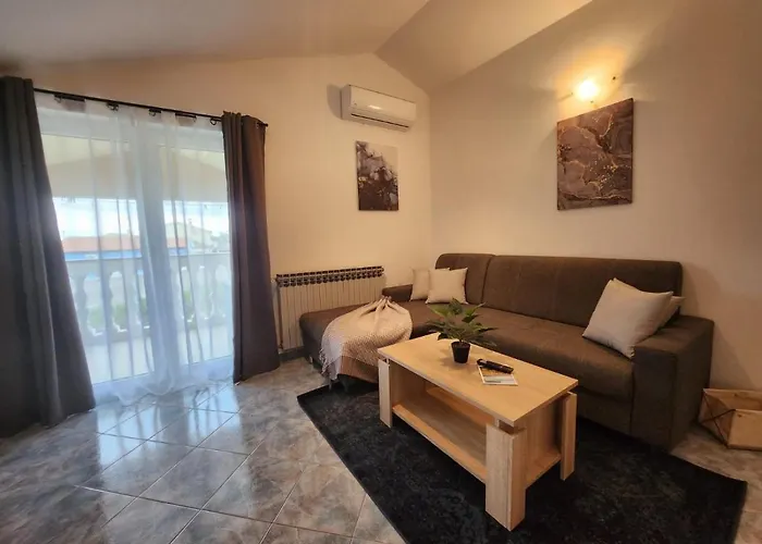 Pranjic With Pool Appartement *