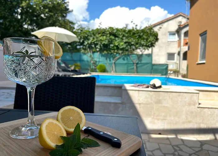 Pranjic With Pool Appartement