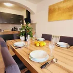 Pranjic With Pool Apartment